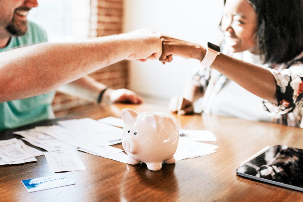 Financial consulting and help